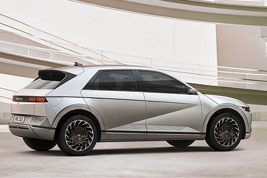 יונדאי איוניק 5